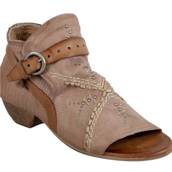 Miz Mooz Shoes - Miz Mooz Caitlin Ankle Leather Booties Peep toe shoes in Rose size 37/6.5-7